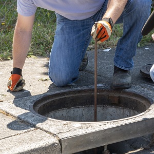 catch basin measuring sediment 300x300.jpg