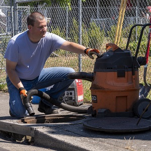 catch basin shop vac 300x300.jpg